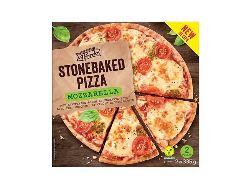 Mozzarella stonebaked pizza