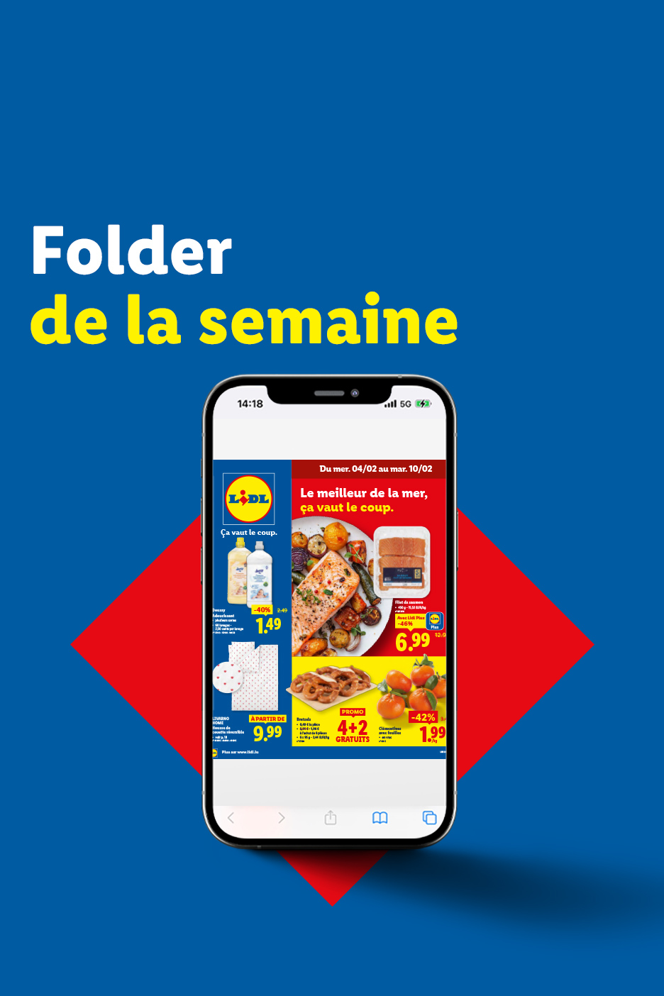 Un téléphone affichant un prospectus de supermarché avec des fruits de mer, des agrumes et des articles ménagers.